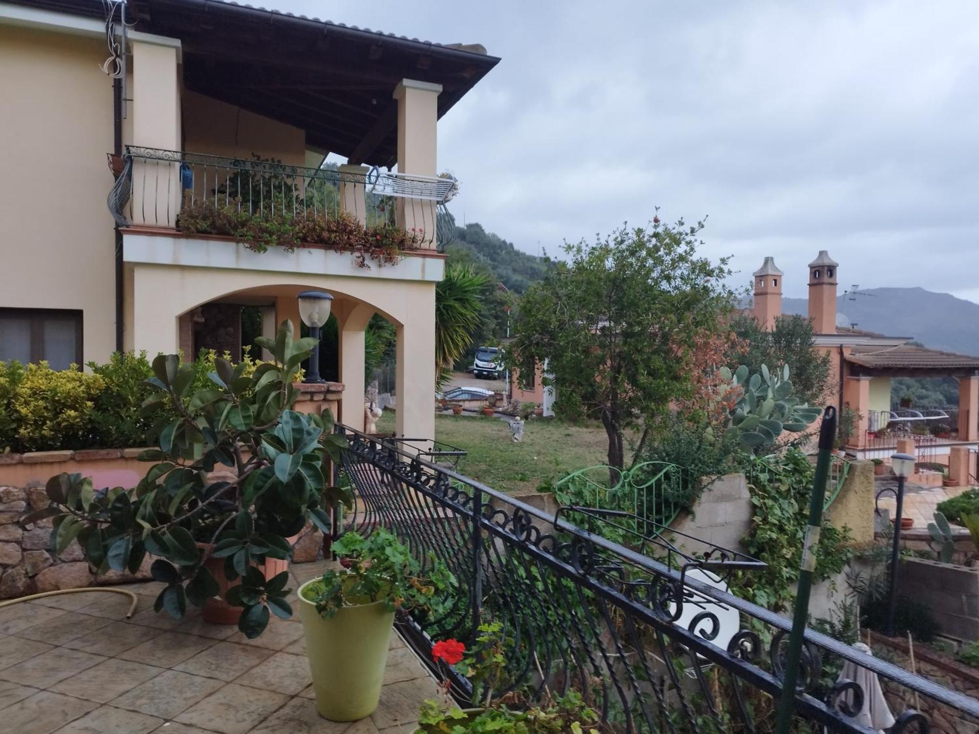 Appartamenti La Collina Jerzu Kültér fotó